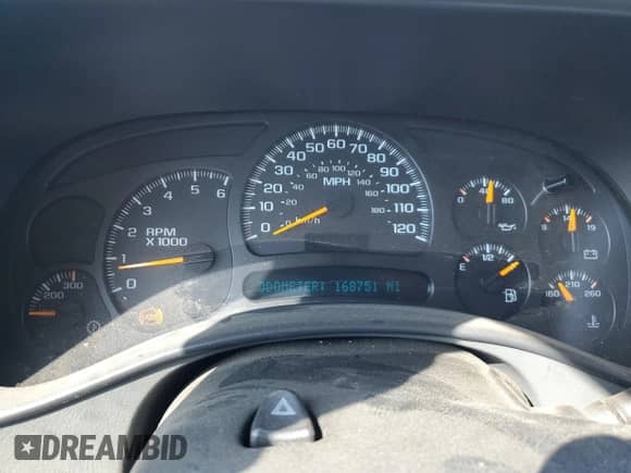 2004 Chevrolet Suburban LT with VIN 3GNGK26UX4G314486, listed as a Copart auction lot 70365105 with 168,751 mi miles and Salvage title. Bid and sale history available at DreamBid. Image 9.