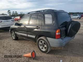 2002 Chevrolet Tracker с VIN 2CNBE13CX26900951, выставлен на аукционе Copart как лот 83871514 с пробегом 122 718 миль миль и Списание • Salvage title. История ставок и продаж доступна на DreamBid. Изображение 2.