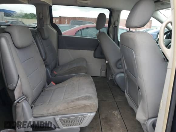 2008 Dodge Grand Caravan SXT z VIN 2D8HN54P28R604287, wystawiony jako Copart lot #55541054 z przebiegiem 208 827 mil mil oraz Czysty tytuł • Clean title. Historia ofert i sprzedaży dostępna na DreamBid. Obrazek 11.