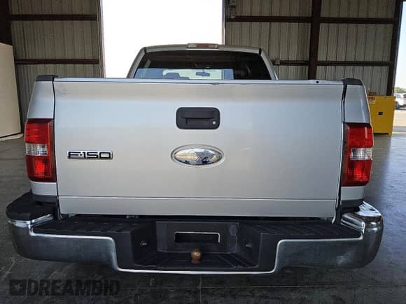 2007 Ford F-150 XLT с VIN 1FTRW02W17KD34981, выставлен на аукционе Copart как лот 74465794 с пробегом 259 156 миль миль и Чистый • Clean title. История ставок и продаж доступна на DreamBid. Изображение 6.