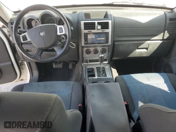 2008 Dodge Nitro R/T with VIN 1D8GU58698W113626, listed as a Copart auction lot 62415835 with 254,892 mi miles and Salvage title. Bid and sale history available at DreamBid. Image 8.