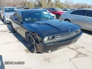 2009 Dodge Challenger SRT-8 with VIN 2B3LJ74W09H579485, listed as a IAAI auction lot 41249822 with 110,954 mi miles and . Bid and sale history available at DreamBid. Image 1.