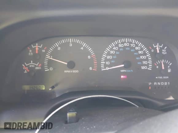 1998 Dodge 1500 z VIN 1B7HC13Y6WJ195686, wystawiony jako IAAI lot #43176793 z przebiegiem 142 602 mil mil oraz . Historia ofert i sprzedaży dostępna na DreamBid. Obrazek 7.