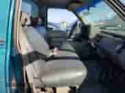 1994 GMC Sierra 1500 z VIN 1GTEC14Z4RZ523395, wystawiony jako Copart lot #83845725 z przebiegiem 322 231 mil mil oraz Szkoda całkowita • Salvage title. Historia ofert i sprzedaży dostępna na DreamBid. Obrazek 10.