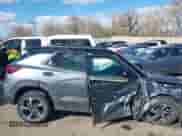 2021 Chevrolet TrailBlazer RS z VIN KL79MTSL8MB097878, wystawiony jako IAAI lot #41838234 z przebiegiem 53 905 mil mil oraz . Historia ofert i sprzedaży dostępna na DreamBid. Obrazek 13.