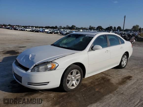 2013 Chevrolet Impala LT z VIN 2G1WG5E37D1112769, wystawiony jako Copart lot #82516535 z przebiegiem 205 798 mil mil oraz Szkoda całkowita • Salvage title. Historia ofert i sprzedaży dostępna na DreamBid. Obrazek 1.