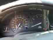 1996 Saturn SL z VIN 1G8ZK5271TZ362423, wystawiony jako Copart lot #71077975 z przebiegiem 52 256 mil mil oraz Szkoda całkowita • Salvage title. Historia ofert i sprzedaży dostępna na DreamBid. Obrazek 9.