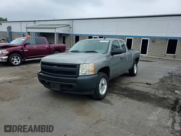 2008 Chevrolet Silverado 1500 Work Truck with VIN 1GCEC19X08Z221995, listed as a Copart auction lot 61192935 with 236,215 mi miles and Salvage title. Bid and sale history available at DreamBid. Image 13.