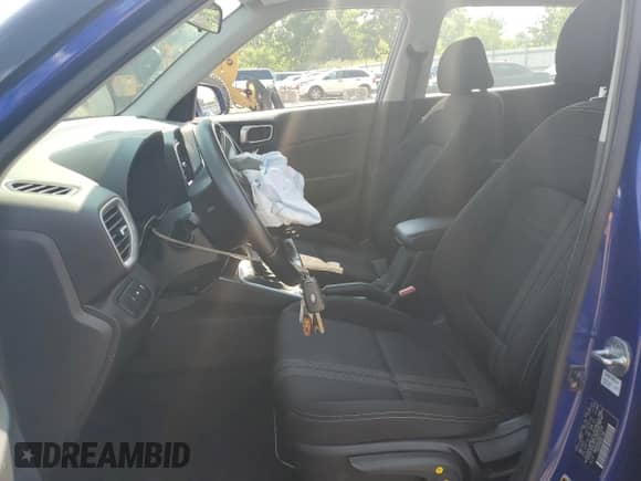 2021 Hyundai Venue SEL z VIN KMHRC8A31MU111978, wystawiony jako Copart lot #68397265 z przebiegiem 32 991 mil mil oraz Szkoda całkowita • Salvage title. Historia ofert i sprzedaży dostępna na DreamBid. Obrazek 7.