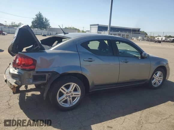 2012 Dodge Avenger SXT с VIN 1C3CDZCB4CN190190, выставлен на аукционе Copart как лот 70834014 с пробегом 142 601 миль миль и Списание • Salvage title. История ставок и продаж доступна на DreamBid. Изображение 3.