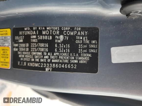 2008 Hyundai Entourage GLS с VIN KNDMC233386046652, выставлен на аукционе Copart как лот 42931485 с пробегом Не указан миль и Чистый • Clean title. История ставок и продаж доступна на DreamBid. Изображение 13.