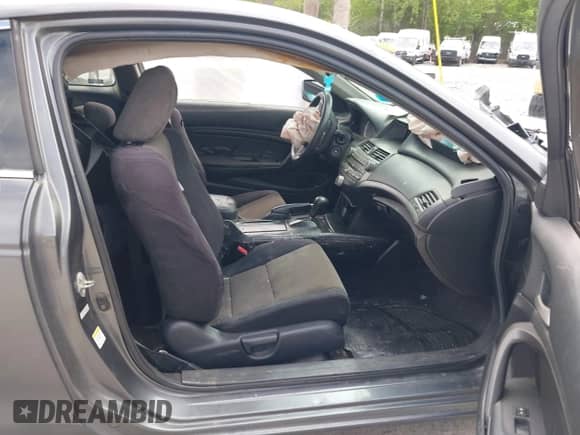 2008 Honda Accord LX-S with VIN 1HGCS12348A005231, listed as a IAAI auction lot 42193019 with 232,681 mi miles and . Bid and sale history available at DreamBid. Image 5.