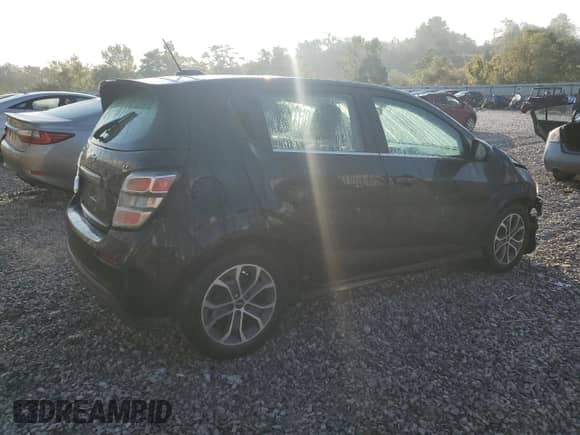 2018 Chevrolet Sonic LT with VIN 1G1JD6SH0J4105798, listed as a Copart auction lot 84198525 with 114,769 mi miles and Salvage title. Bid and sale history available at DreamBid. Image 3.