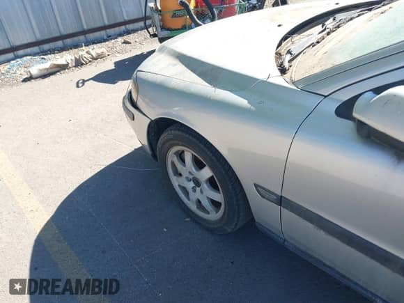 2002 Volvo S60 с VIN YV1RH58DX22138019, выставлен на аукционе IAAI как лот 43306351 с пробегом 314 852 миль миль и . История ставок и продаж доступна на DreamBid. Изображение 6.