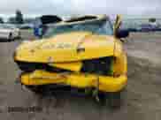 2003 Chevrolet Blazer LS z VIN 1GNCS18X43K116185, wystawiony jako Copart lot #56846644 z przebiegiem Nie podano mil oraz Czysty tytuł • Clean title. Historia ofert i sprzedaży dostępna na DreamBid. Obrazek 5.