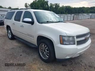 2009 Chevrolet Suburban LTZ with VIN 1GNFC360X9R170151, listed as a IAAI auction lot 42931154 with 211,047 mi miles and . Bid and sale history available at DreamBid. Image 1.