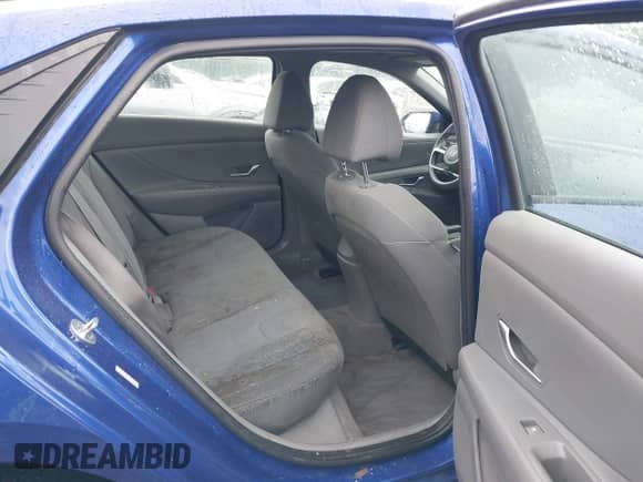 2021 Hyundai Elantra SEL с VIN KMHLM4AG0MU068376, выставлен на аукционе IAAI как лот 43133172 с пробегом 72 706 миль миль и . История ставок и продаж доступна на DreamBid. Изображение 8.