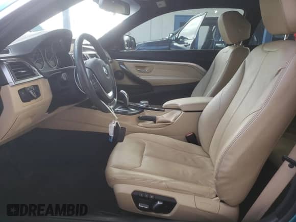 2018 BMW 4 Series 430i с VIN WBA4W3C57JAB87418, выставлен на аукционе Copart как лот 81035905 с пробегом 34 236 миль миль и Списание • Salvage title. История ставок и продаж доступна на DreamBid. Изображение 7.