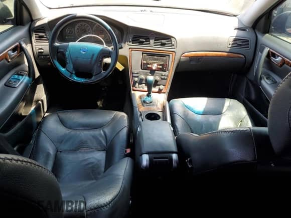 2005 Volvo XC70 with VIN YV1SZ592051183685, listed as a Copart auction lot 65349165 with 236,849 mi miles and Salvage title. Bid and sale history available at DreamBid. Image 8.