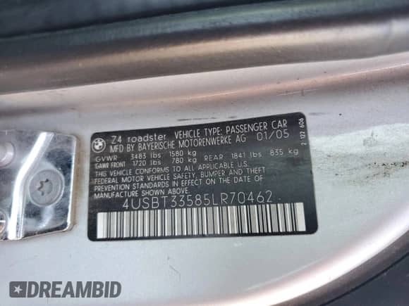 2005 BMW Z4 2.5i with VIN 4USBT33585LR70462, listed as a Copart auction lot 60883325 with 122,567 mi miles and Clean title. Bid and sale history available at DreamBid. Image 12.