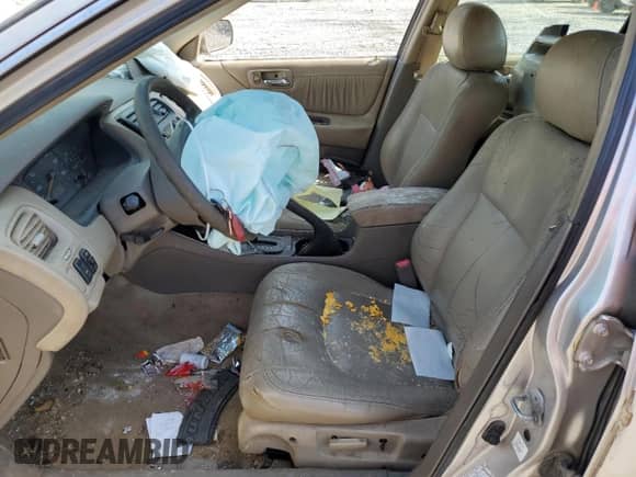 1998 Honda Accord EX with VIN 1HGCG1657WA027542, listed as a Copart auction lot 71193074 with 223,064 mi miles and Salvage title. Bid and sale history available at DreamBid. Image 7.