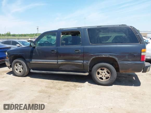 2004 Chevrolet Suburban LT с VIN 1GNEC16Z04J163697, выставлен на аукционе IAAI как лот 42267114 с пробегом 245 186 миль миль и . История ставок и продаж доступна на DreamBid. Изображение 14.