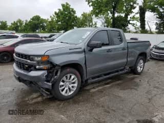 2019 Chevrolet Silverado 1500 Custom с VIN 1GCRYBEH9KZ335136, выставлен на аукционе Copart как лот 59752675 с пробегом 82 104 миль миль и Списание • Salvage title. История ставок и продаж доступна на DreamBid. Изображение 1.