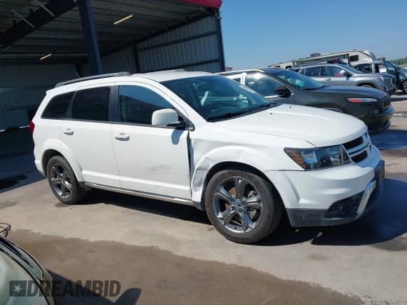 2016 Dodge Journey Crossroad with VIN 3C4PDDGG8GT113060, listed as a IAAI auction lot 43043593 with 110,721 mi miles and . Bid and sale history available at DreamBid. Image 13.