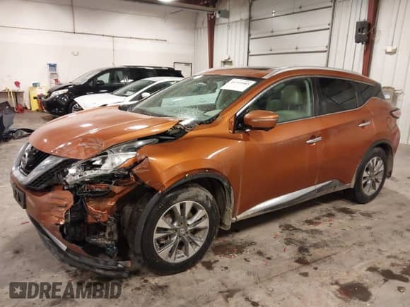2015 Nissan Murano Platinum with VIN 5N1AZ2MH7FN282814, listed as a IAAI auction lot 41719983 with 220,000 mi miles and . Bid and sale history available at DreamBid. Image 2.