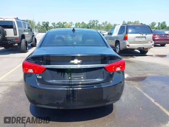 2017 Chevrolet Impala LT с VIN 2G1105S32H9163672, выставлен на аукционе IAAI как лот 43046531 с пробегом 265 938 миль миль и . История ставок и продаж доступна на DreamBid. Изображение 16.