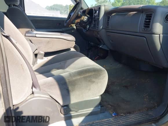 2003 GMC Sierra 1500 SLT z VIN 2GTEK19T631399976, wystawiony jako IAAI lot #42868442 z przebiegiem 175 273 mil mil oraz . Historia ofert i sprzedaży dostępna na DreamBid. Obrazek 5.
