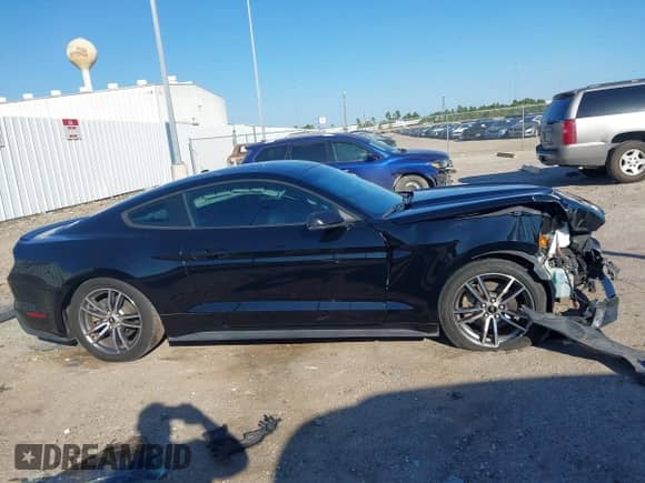 2017 Ford Mustang EcoBoost Premium с VIN 1FA6P8TH5H5213245, выставлен на аукционе IAAI как лот 43395804 с пробегом 139 828 миль миль и . История ставок и продаж доступна на DreamBid. Изображение 13.