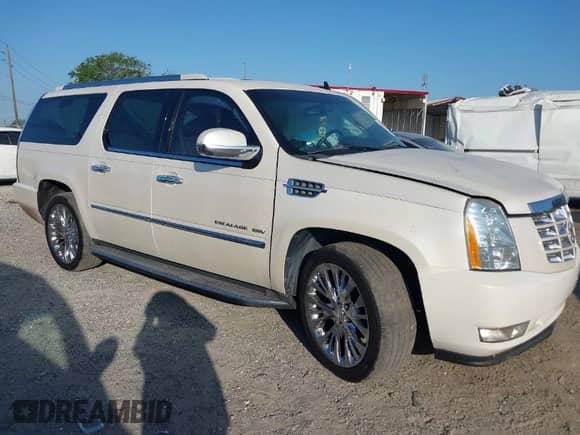 2012 Cadillac Escalade ESV Luxury с VIN 1GYS3HEF2CR123885, выставлен на аукционе IAAI как лот 41942577 с пробегом 181 166 миль миль и . История ставок и продаж доступна на DreamBid. Изображение 1.