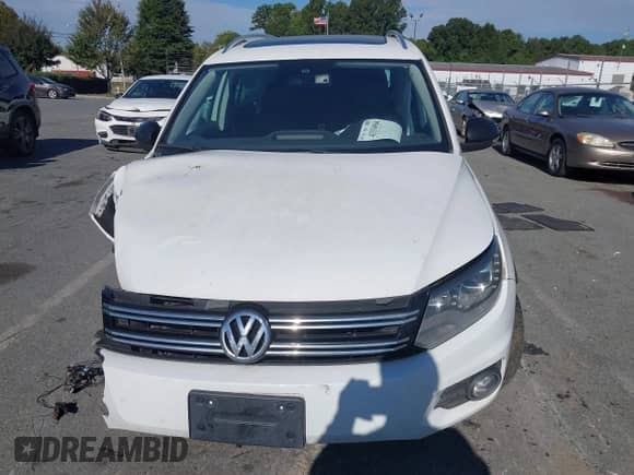 2017 Volkswagen Tiguan Sport с VIN WVGUV7AX2HK018258, выставлен на аукционе IAAI как лот 43334964 с пробегом 153 594 миль миль и . История ставок и продаж доступна на DreamBid. Изображение 12.