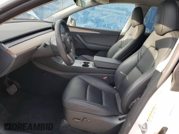 2023 Tesla Model Y Long Range with VIN 7SAYGAEE4PF863973, listed as a Copart auction lot 67838404 with 25,165 mi miles and Salvage title. Bid and sale history available at DreamBid. Image 7.
