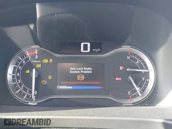 2017 Honda Pilot LX z VIN 5FNYF5H17HB007939, wystawiony jako IAAI lot #42557095 z przebiegiem 176 028 mil mil oraz . Historia ofert i sprzedaży dostępna na DreamBid. Obrazek 7.