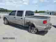 2004 Chevrolet S-10 LS z VIN 1GCDT13X44K126329, wystawiony jako Copart lot #53746255 z przebiegiem 111 387 mil mil oraz Szkoda całkowita • Salvage title. Historia ofert i sprzedaży dostępna na DreamBid. Obrazek 2.