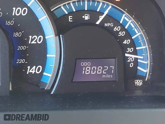 2013 Toyota Camry LE z VIN 4T1BD1FK5DU074343, wystawiony jako IAAI lot #42908273 z przebiegiem 180 827 mil mil oraz . Historia ofert i sprzedaży dostępna na DreamBid. Obrazek 15.