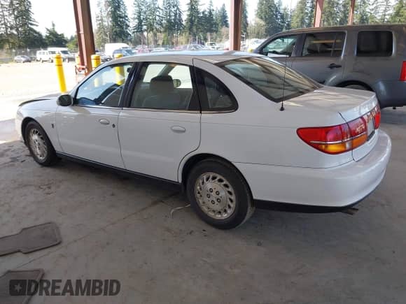 2000 Saturn LS with VIN 1G8JU52F8YY688019, listed as a IAAI auction lot 41974460 with 135,262 mi miles and . Bid and sale history available at DreamBid. Image 3.