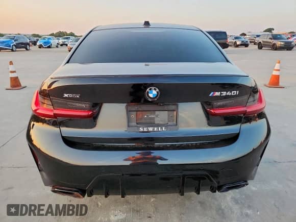 2025 BMW 3 Series M340i xDrive с VIN 3MW69FT02S8F20270, выставлен на аукционе Copart как лот 80534155 с пробегом 10 700 миль миль и Списание • Salvage title. История ставок и продаж доступна на DreamBid. Изображение 6.