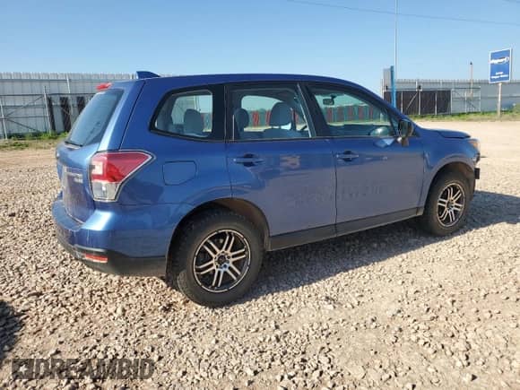 2017 Subaru Forester z VIN JF2SJAAC4HG558944, wystawiony jako Copart lot #59682145 z przebiegiem 106 669 mil mil oraz Szkoda całkowita • Salvage title. Historia ofert i sprzedaży dostępna na DreamBid. Obrazek 3.