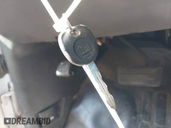 2006 Chevrolet Express Cargo с VIN 1GCGG25V761181546, выставлен на аукционе IAAI как лот 42751557 с пробегом 266 666 миль миль и . История ставок и продаж доступна на DreamBid. Изображение 11.