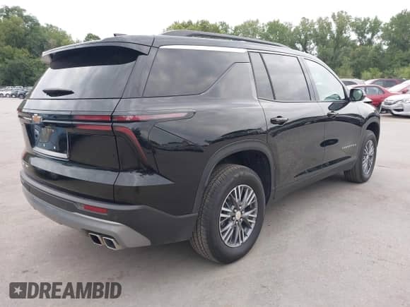 2025 Chevrolet Traverse AWD LT z VIN 1GNEVGRS6SJ144693, wystawiony jako IAAI lot #43160982 z przebiegiem 26 364 mil mil oraz . Historia ofert i sprzedaży dostępna na DreamBid. Obrazek 4.