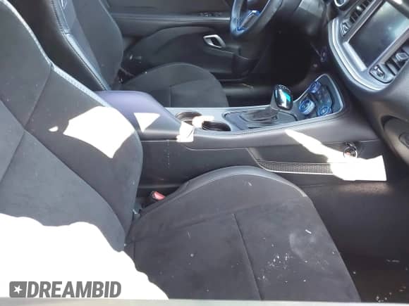 2018 Dodge Challenger R/T Scat Pack with VIN 2C3CDZFJ2JH255241, listed as a IAAI auction lot 42017986 with 30,608 mi miles and . Bid and sale history available at DreamBid. Image 5.