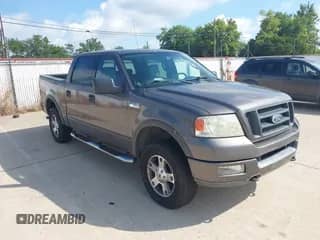 2004 Ford F-150 XLT with VIN 1FTPW14554KD30171, listed as a IAAI auction lot 42968335 with 193,596 mi miles and . Bid and sale history available at DreamBid. Image 1.
