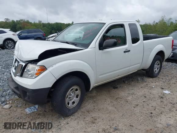 2015 Nissan Frontier S with VIN 1N6BD0CT8FN753772, listed as a IAAI auction lot 43126532 with 111,470 mi miles and . Bid and sale history available at DreamBid. Image 2.