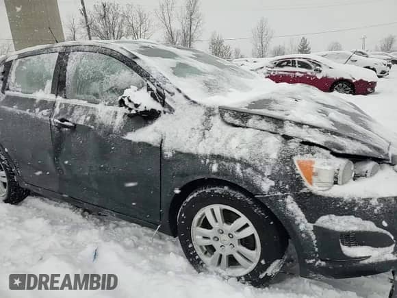 2012 Chevrolet Sonic LT с VIN 1G1JD6SB0C4147161, выставлен на аукционе Copart как лот 41803735 с пробегом Не указан миль и Чистый • Clean title. История ставок и продаж доступна на DreamBid. Изображение 10.