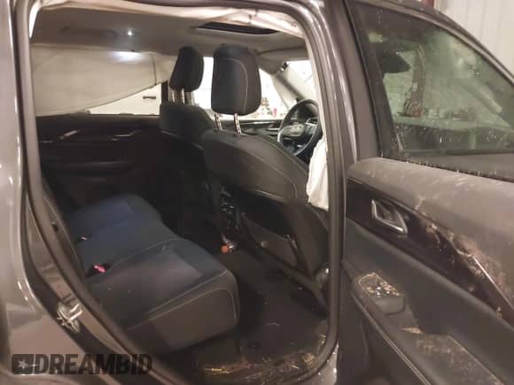 2023 Jeep Grand Cherokee Altitude с VIN 1C4RJHAG9P8701016, выставлен на аукционе IAAI как лот 41965933 с пробегом Не указан миль и . История ставок и продаж доступна на DreamBid. Изображение 8.