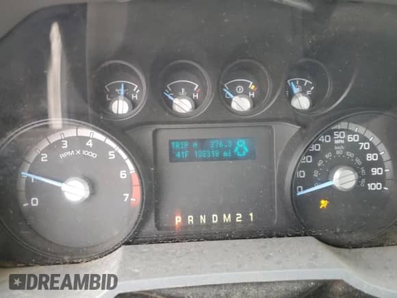 2011 Ford F-250 XL с VIN 1FDBF2A67BEB32650, выставлен на аукционе Copart как лот 88684165 с пробегом 138 318 миль миль и Списание • Salvage title. История ставок и продаж доступна на DreamBid. Изображение 9.