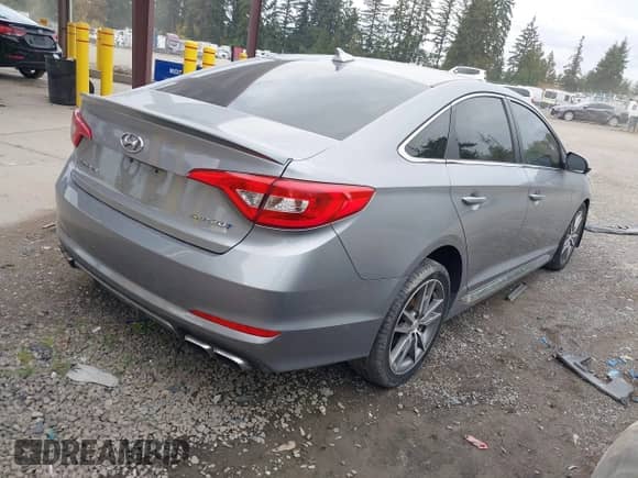 2017 Hyundai Sonata Sport с VIN 5NPE34AB2HH440188, выставлен на аукционе IAAI как лот 43533901 с пробегом 146 146 миль миль и . История ставок и продаж доступна на DreamBid. Изображение 4.